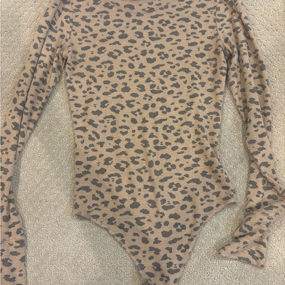 Leopard Print Long Sleeve Bodysuit